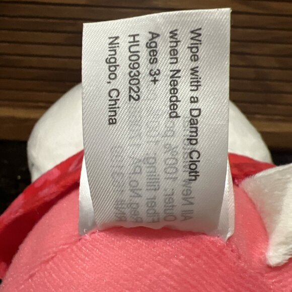 Hello Kitty Plush Stuffed Animal By Sanrio 2023 Pre-owned/ Glue On Bottom/ - Picture 8 of 10